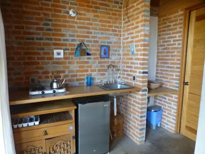 Una cocina o zona de cocina en Cabaña en la Montaña Tepozteca