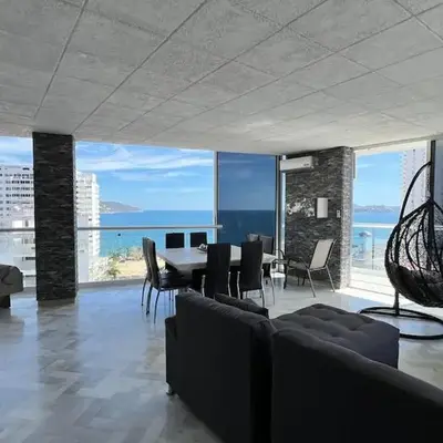 Departamento con vista al mar y campo de Golf