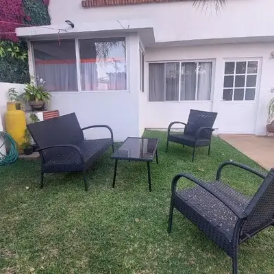 Moshitos room