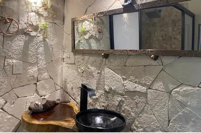 Un baño de Nour Huatulco