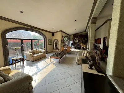 Zona de estar de Los Encantos