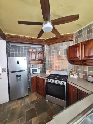 Una cocina o zona de cocina en Huatulco 4 bdrm Penthouse-walk to Beach & Marina