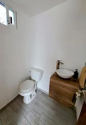 Un baño de Private house with two pools for up to 25 people