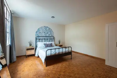 Cama o camas de una habitación en Hermosa Casa en Centro Histórico | 5 hab + Est