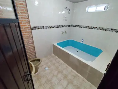 Un baño de Cabañas Rancho Guadalupe