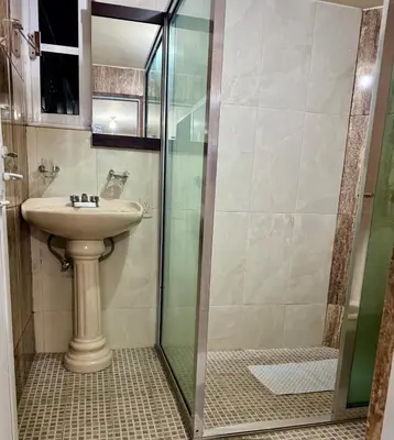 Un baño de Casa amarilla los volcanes