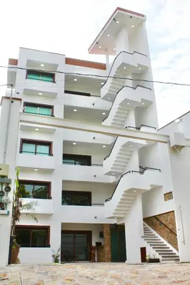 Edificio en el que se encuentra el hotel