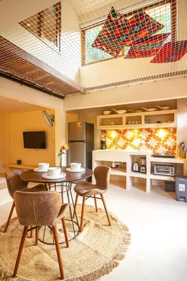 Una televisión o centro de entretenimiento en 2 Room Loft, Kitchen, Garden