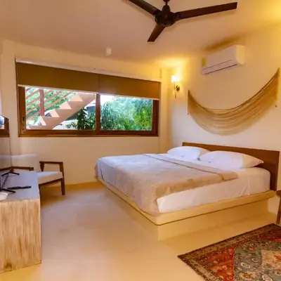 2 Room Loft