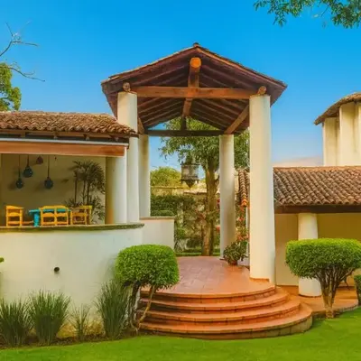 Malinalco Country House with Pool and Paddle Court