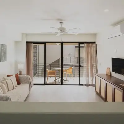 Brand New Condo near beach