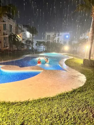 Piscina en o cerca de Departamento planta baja en la laguna