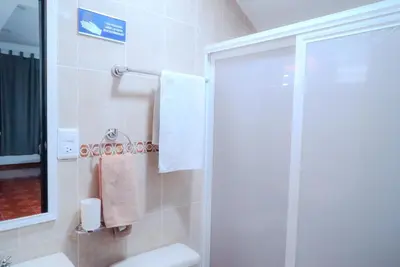 Un baño de Habitación nueva y cálida con serenidad en la terraza GARCÍA LÓPEZ