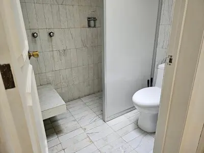 Un baño de Casa Monasterio