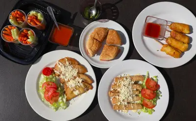 Comida en o cerca de este hotel