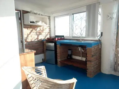 Una cocina o zona de cocina en The Blue Apartment