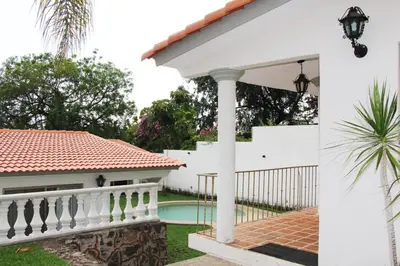 Piscina en o cerca de Preciosas villas privadas