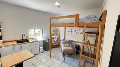 Plano de Studio for rent
