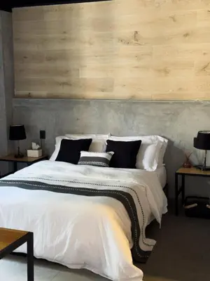 Cama o camas de una habitación en Upscale 2BR 2BA Apt w incredible Mountain Views