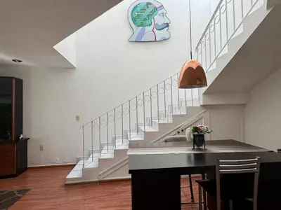 Plano de Casa con hermoso jardín y terraza