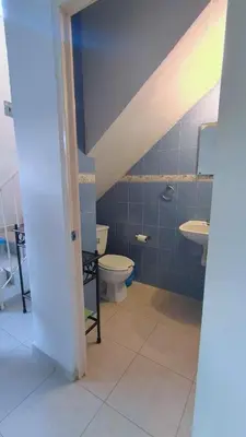 Un baño de Casa con alberca en Zona Diamante