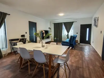 Plano de Depa con Netflix - Cocina equipada - 8 huéspedes