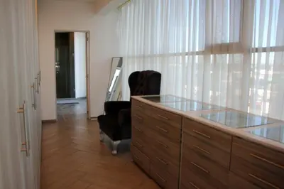 Plano de Penthouse with Glass Floor and Volcano View
