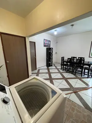 Plano de confortable casa de 3 habitaciones con aire acondicionado