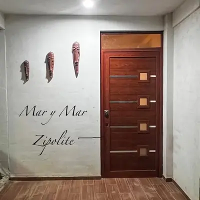 Mar y Mar Zipolite
