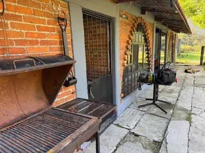 Barbacoa disponible para clientes en la villa