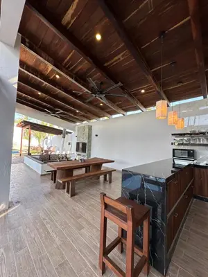 Una cocina o zona de cocina en Balam Sunset Villa- Seaside Luxury Retreat