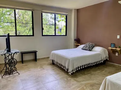 Cama o camas de una habitación en 2-Beds Loft in Oaxaca - Steps from Downtown