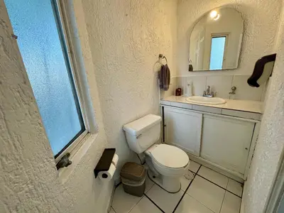 Un baño de Casa con Alberca y terraza un lugar tranquilo para disfrutar
