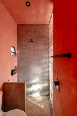 Un baño de Amplitude Coliving