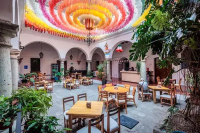 Un restaurante o sitio para comer en Hotel Posada Casa de la Tía
