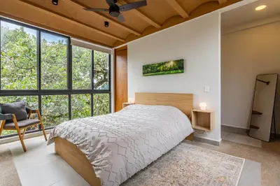 Cama o camas de una habitación en Casa Encino - Oasis to share