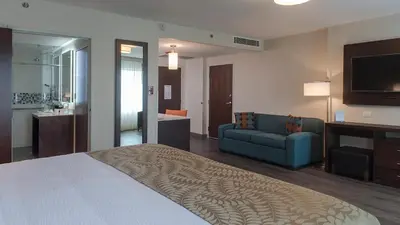 Cama o camas de una habitación en Staybridge Suites Puebla by IHG