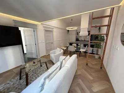 Una cocina o zona de cocina en Adika
