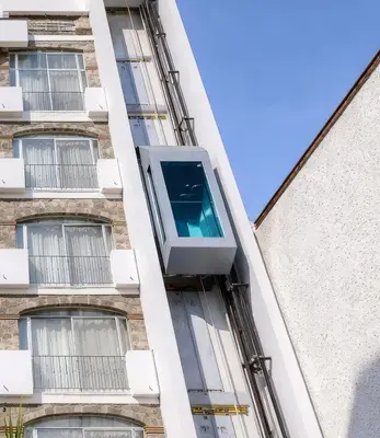 Edificio en el que se encuentra el hotel