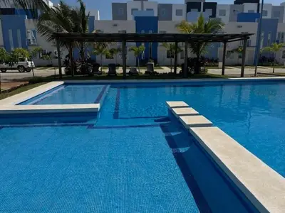Piscina en o cerca de Casa Irlanda