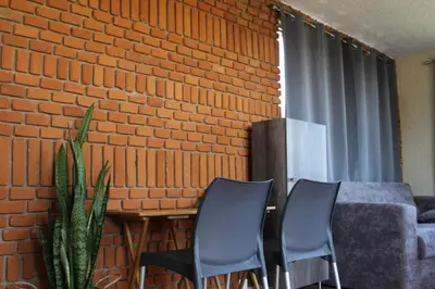 Zona de estar de Hermosa habitación de campo