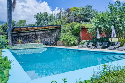 Piscina en o cerca de Refugio del Colibrí