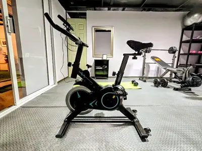 Gimnasio o instalaciones de fitness de Suite Amarilla Amplia, Iluminada Hasta 6 viajeros