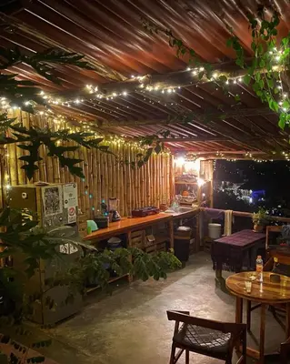 Un restaurante o sitio para comer en OJO VERDE Mazunte