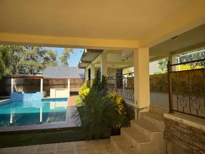 Piscina en o cerca de casa malinalco, jalmolonga el puentecito