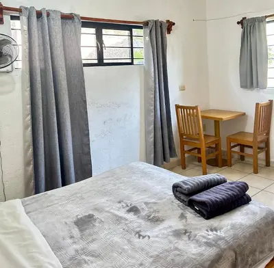 Cama o camas de una habitación en Incredible 360 views 5 min from downtown