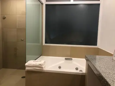 Un baño de Hotel Roma