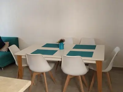 Plano de Hermosa casa familiar con terraza comoda