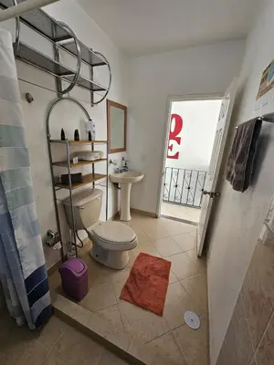Un baño de Casa Adonai