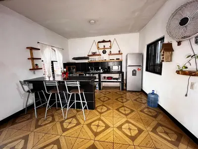 Una cocina o zona de cocina en guiba casa en Puerto Escondido